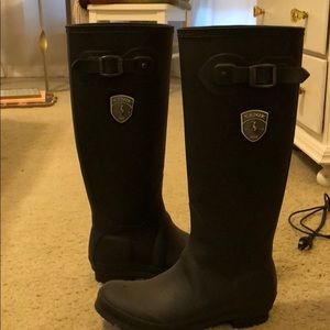 Matte black Kamik rain boots